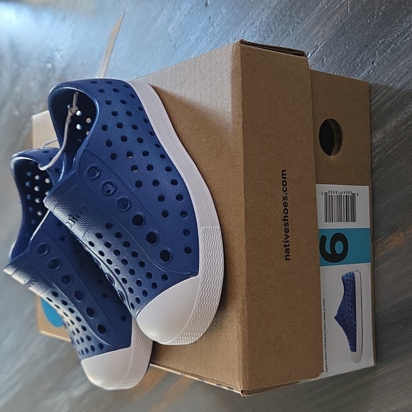 Native Other - Native Size 6 NEW In Box Kids Jefferson Blue Shoes